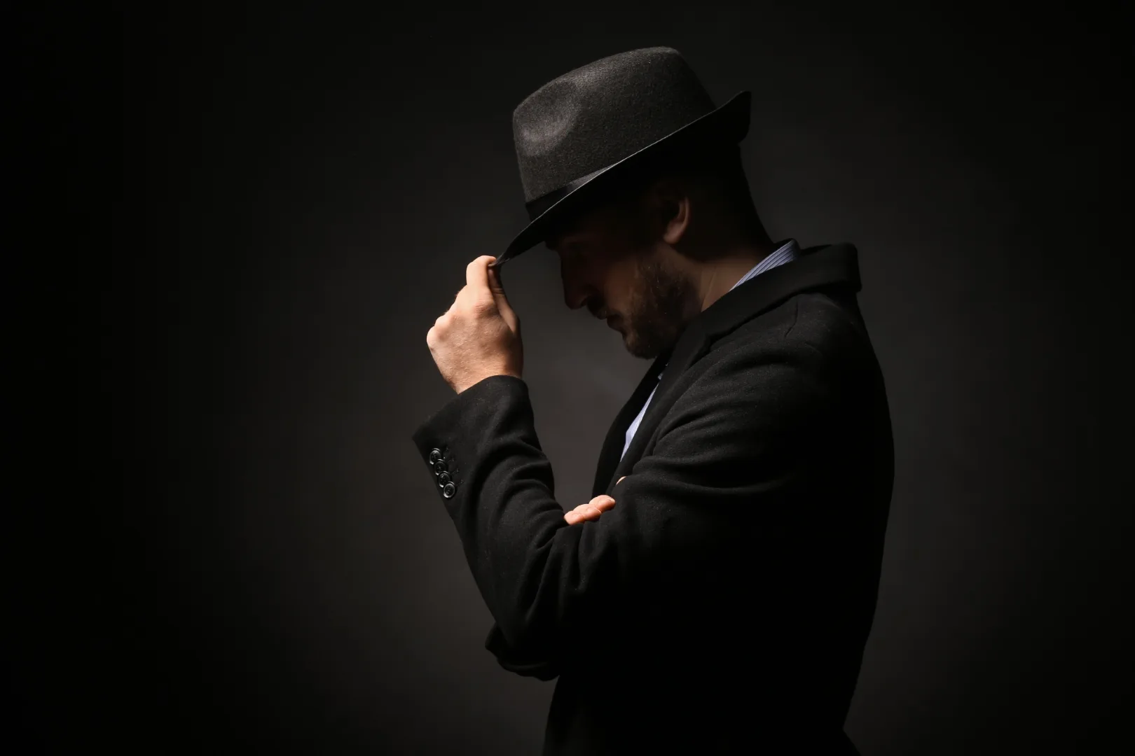 private-investigator private-investigator